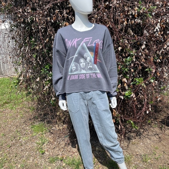 NWT Pink Floyd Dark Side Of The Moon Lightweight Sweatshirt Large - Picture 2 of 9